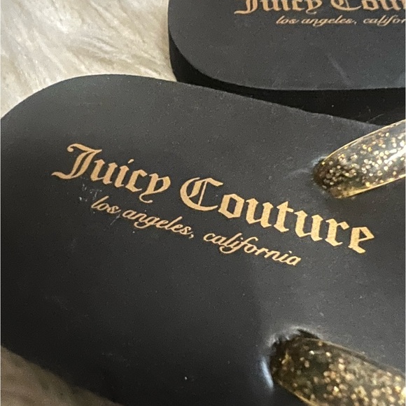 New Juicy Couture Flip Flops with Sparkly Heart Logo Size 7 - Picture 10 of 11